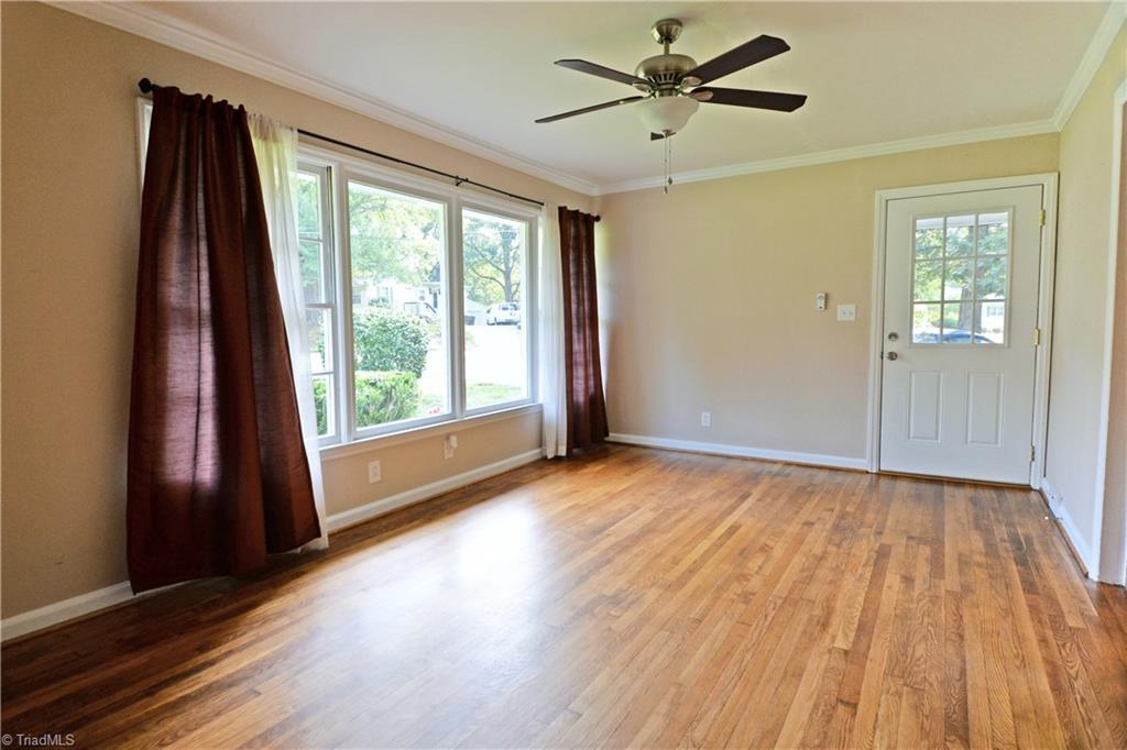 3601 Normandy Road Greensboro, NC 27408 - Photo 2 of 18 Living Room