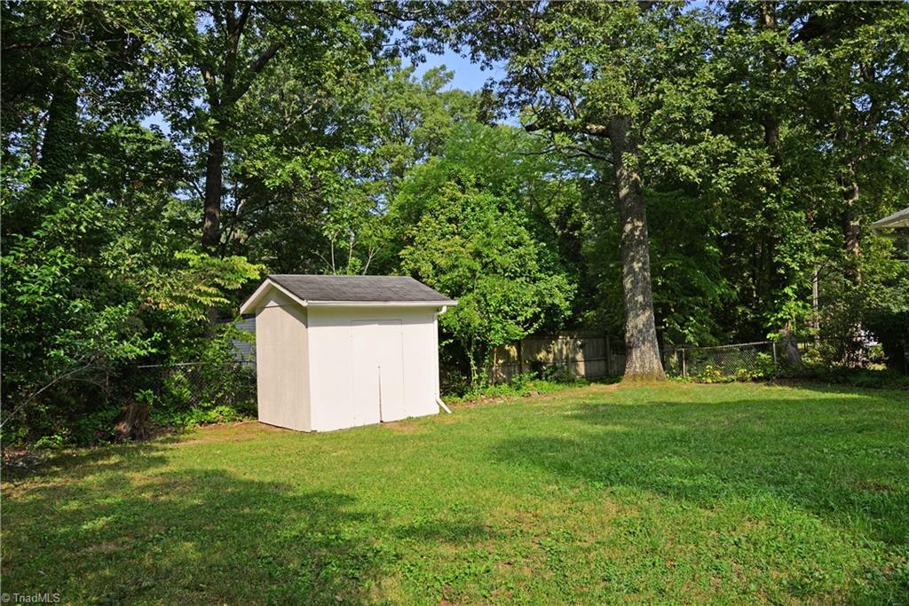 3601 Normandy Road Greensboro, NC 27408 - Photo 18 of 18 Back yard