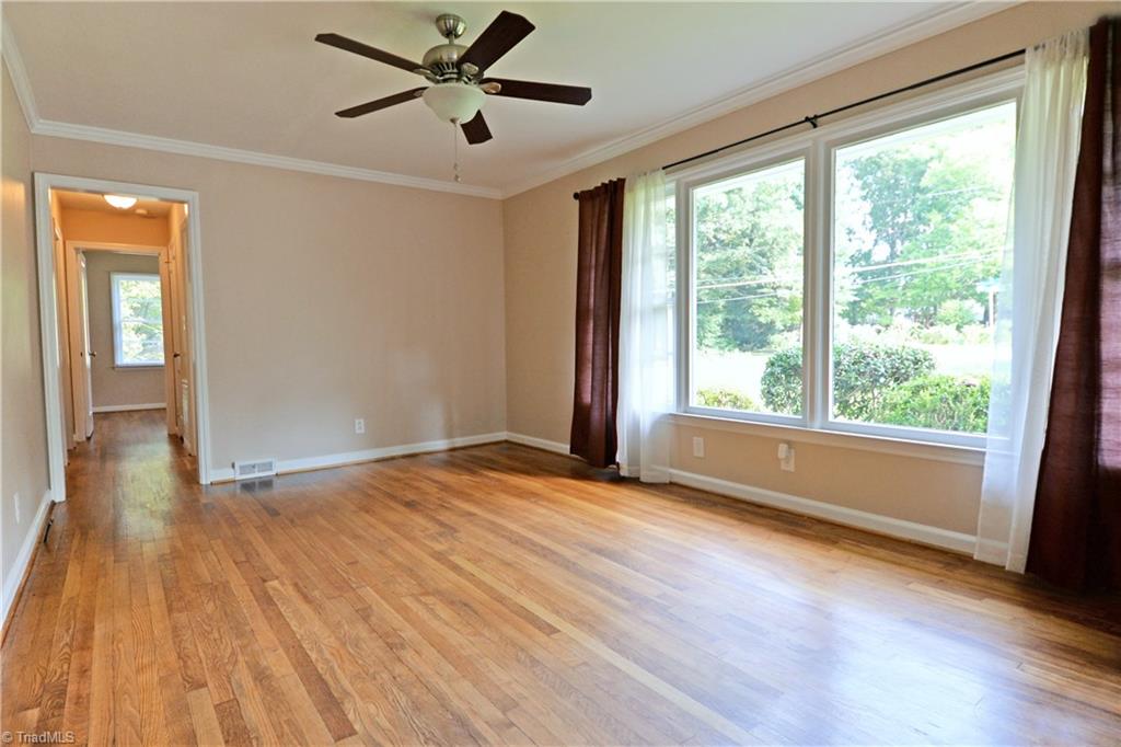 3601 Normandy Road Greensboro, NC 27408 - Photo 3 of 18 Living Room