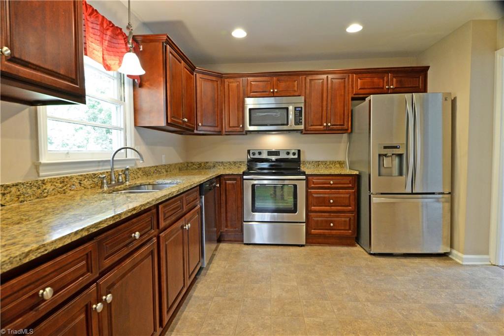 3601 Normandy Road Greensboro, NC 27408 - Photo 4 of 18 Kitchen