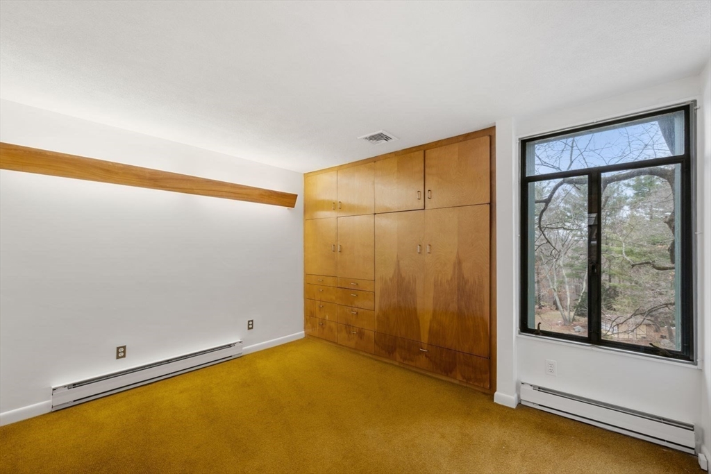 542 Concord Avenue Lexington, MA 02421 - Photo 20 of 41