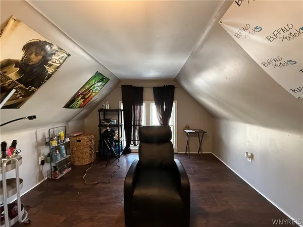 $159,900 | 121 Riverside Avenue, Buffalo, NY 14207