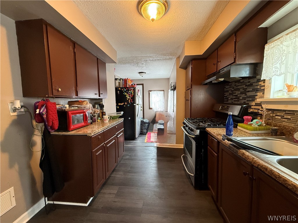 121 Riverside Avenue Buffalo, NY 14207 - Photo 4 of 19