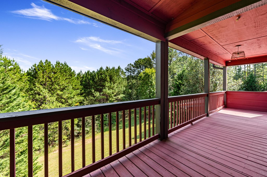 271 Postelle Road Copperhill, TN 37317 - Photo 23 of 59 a view of a balcony with wooden floor
