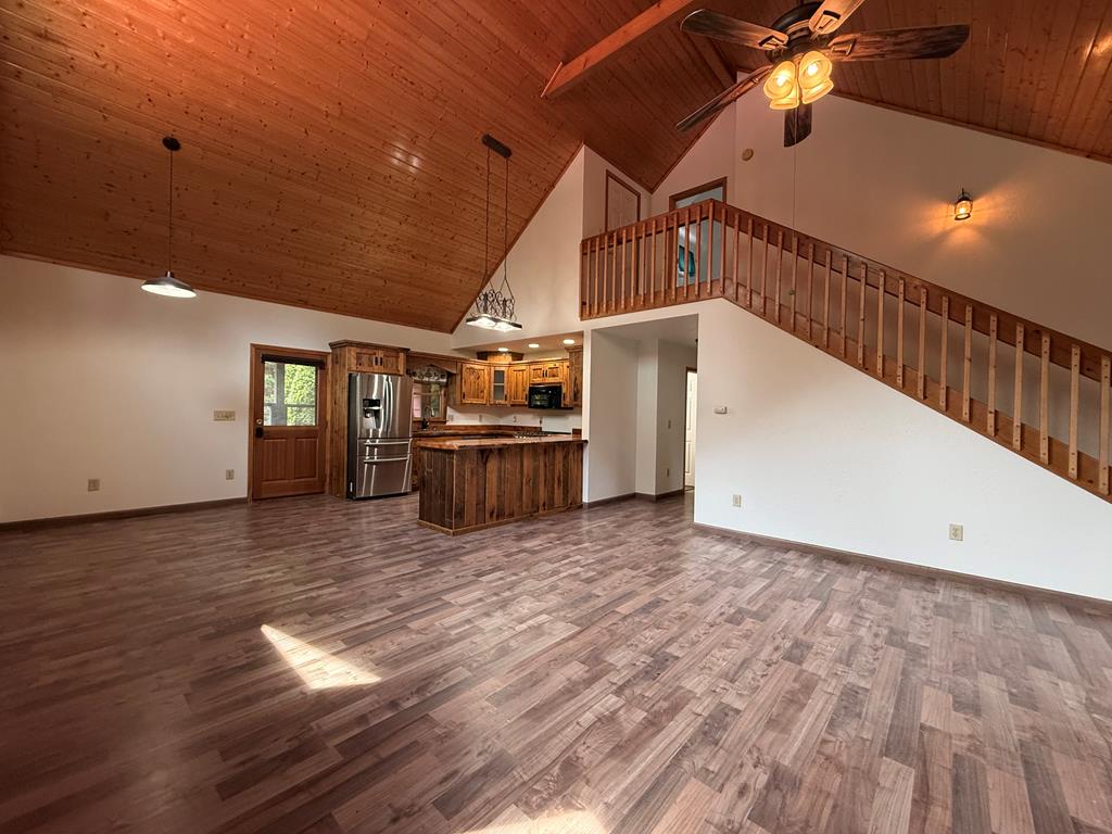 271 Postelle Road Copperhill, TN 37317 - Photo 3 of 59 a view of a hallway with wooden floor
