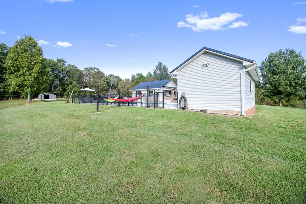 5241 Highway 30 Decatur, TN 37322 - Photo 9 of 70 Gallery Image 9