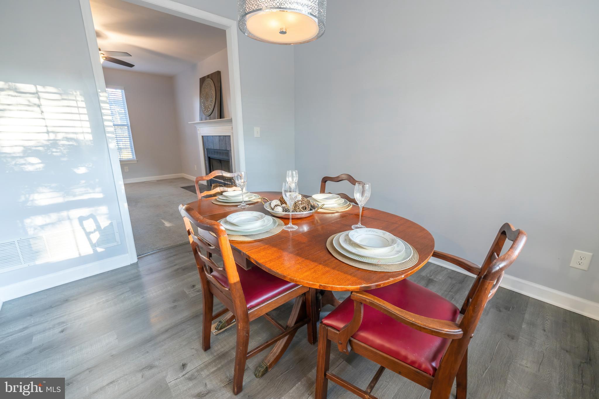 302 Dominion Road Chester, MD 21619 - Photo 15 of 54 Dining room