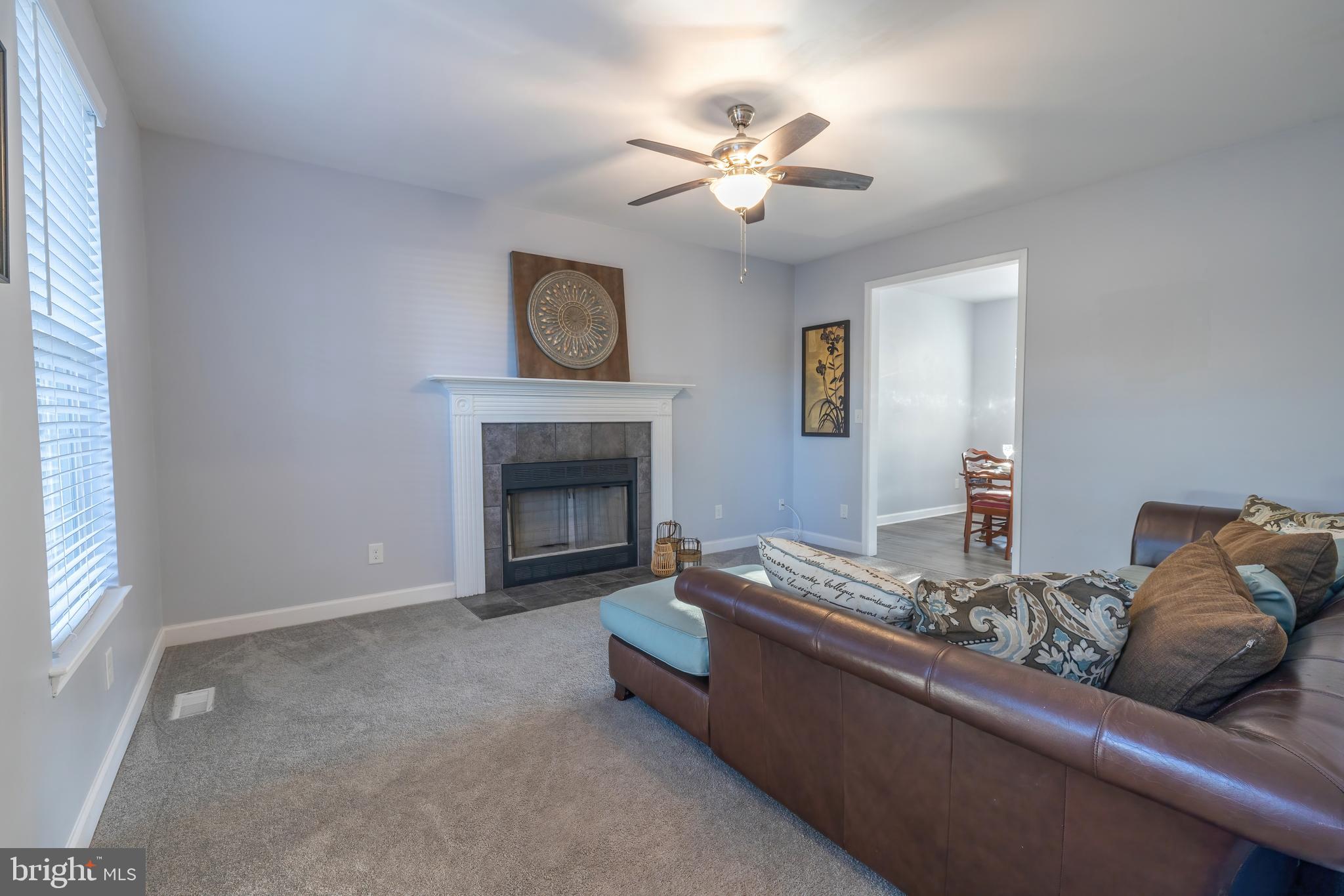 302 Dominion Road Chester, MD 21619 - Photo 18 of 54 Family room