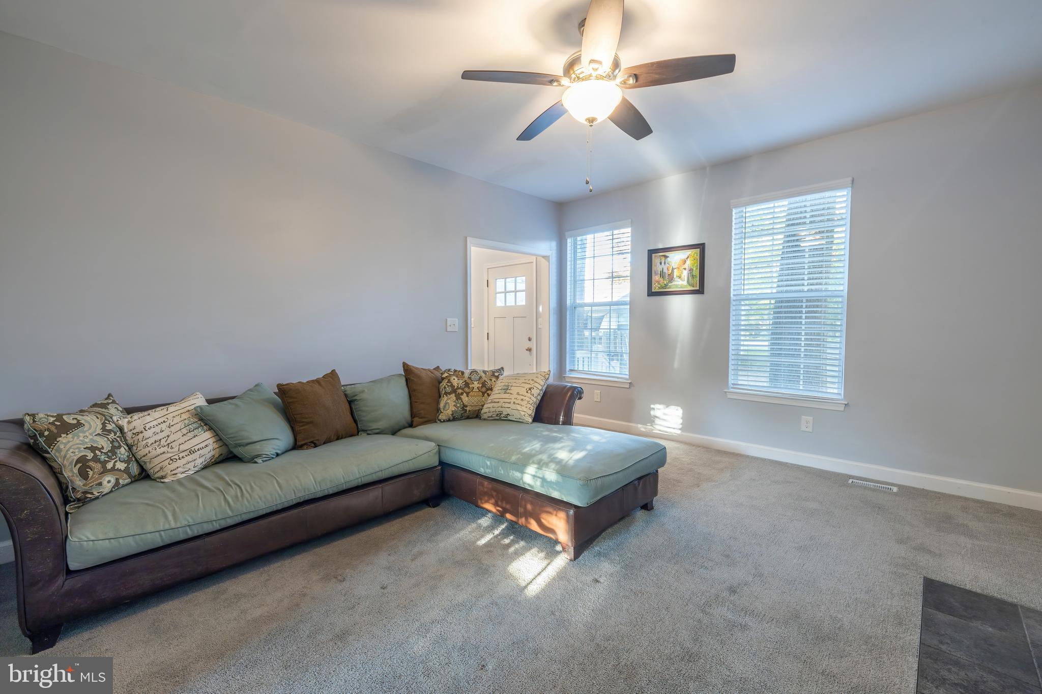 302 Dominion Road Chester, MD 21619 - Photo 19 of 54 Family room