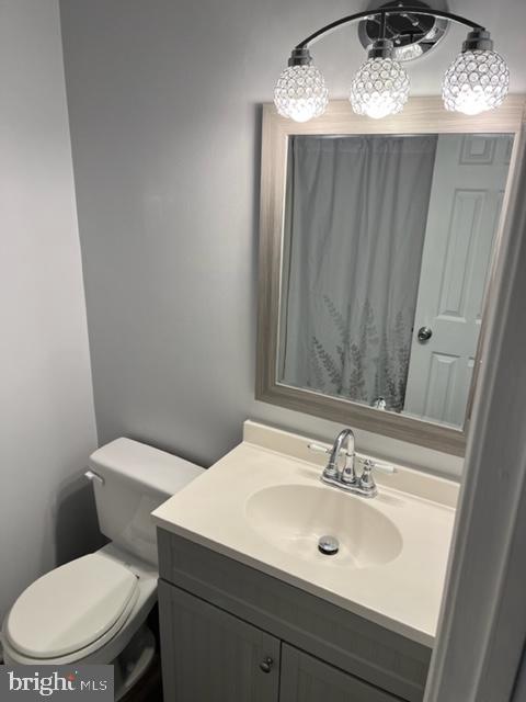 302 Dominion Road Chester, MD 21619 - Photo 40 of 54 Hall full bath