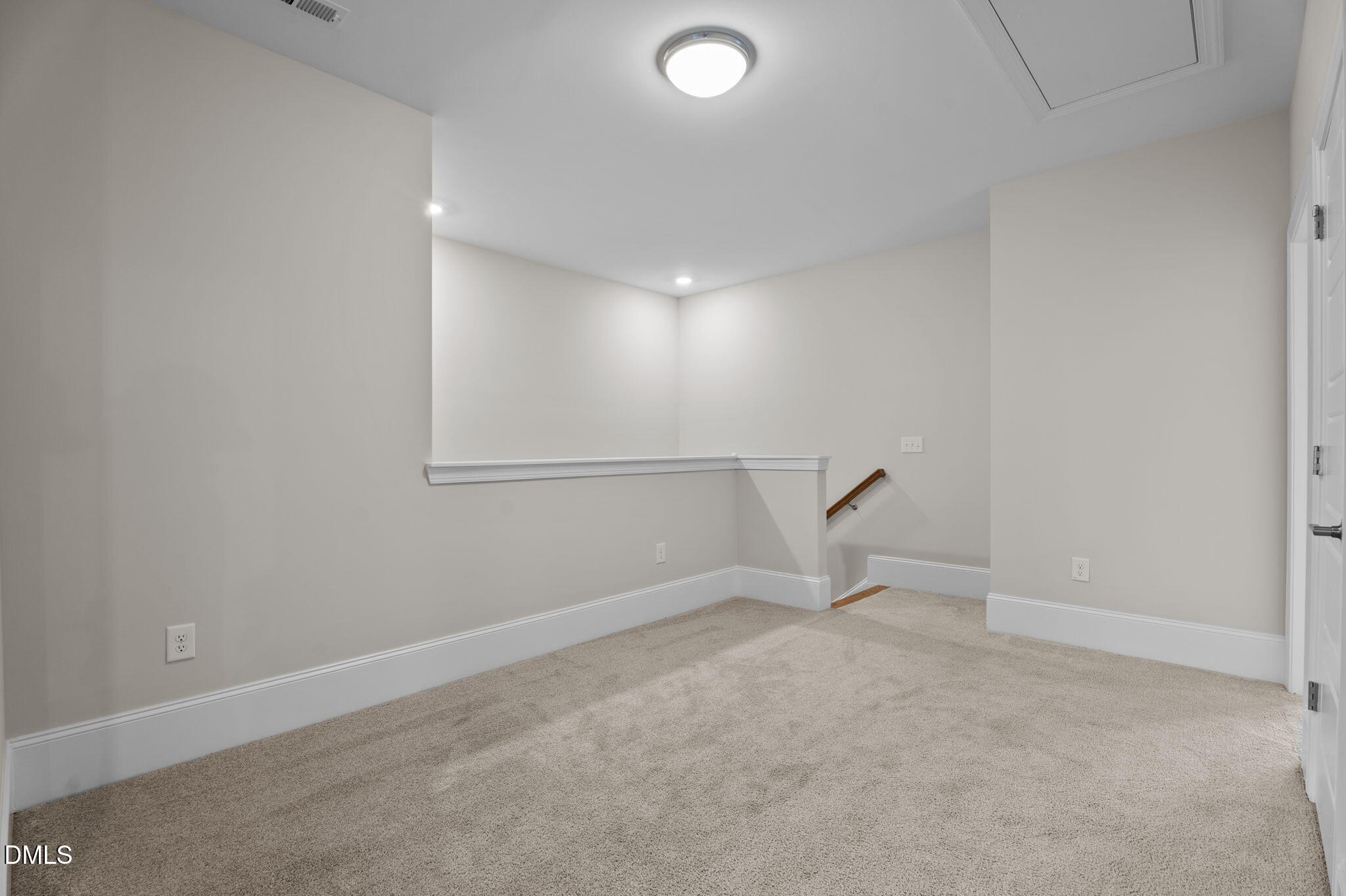 4919 Trek Lane Raleigh, NC 27606 - Photo 14 of 41 28-web-or-mls-DSC00466