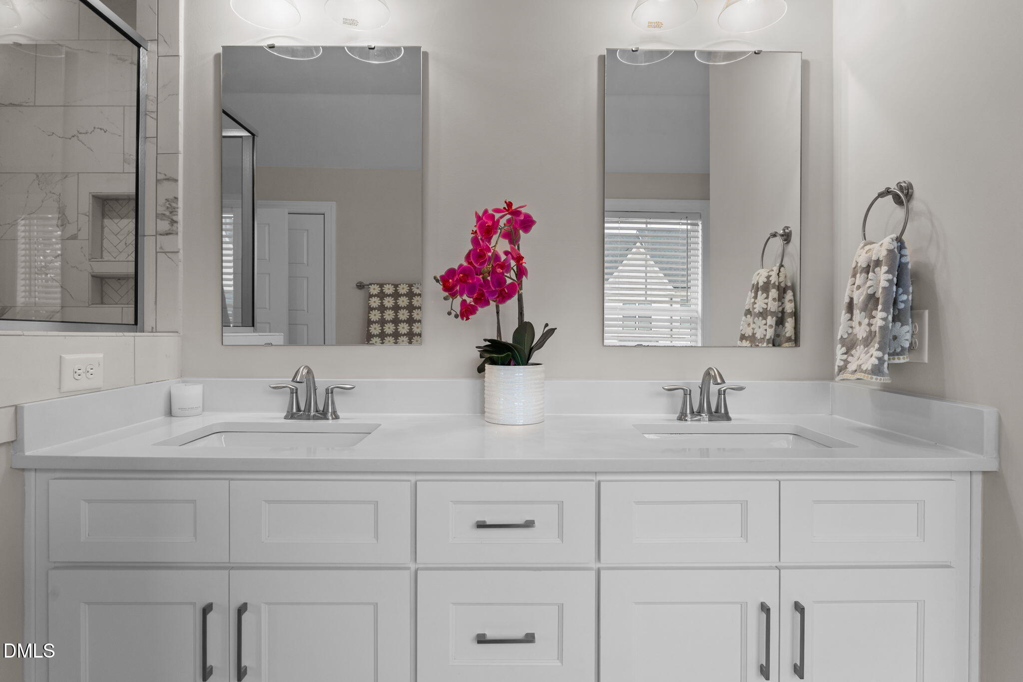 4919 Trek Lane Raleigh, NC 27606 - Photo 22 of 41 35-web-or-mls-DSC00490