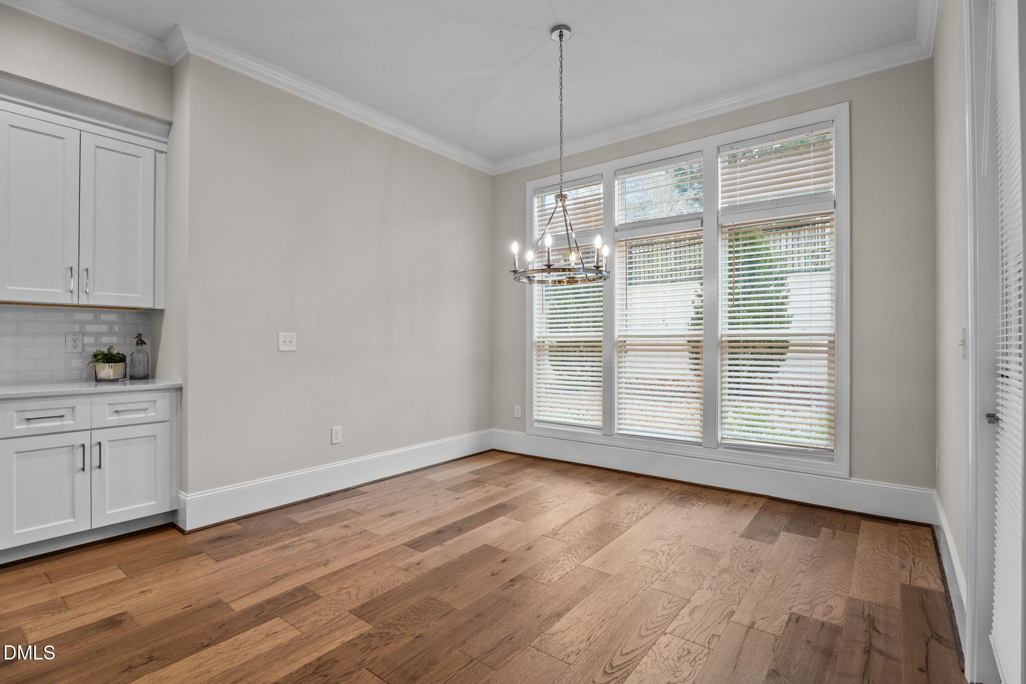 4919 Trek Lane Raleigh, NC 27606 - Photo 10 of 41 23-web-or-mls-DSC00445