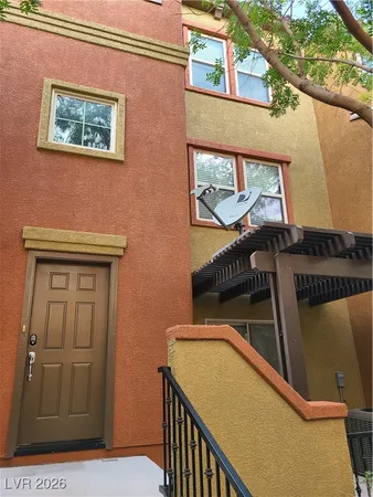 $2,200 | 4650 Ranch House Road, Unit 70, North Las Vegas, NV 89031
