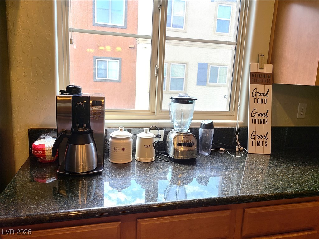 4650 Ranch House Road, Unit 70 North Las Vegas, NV 89031 - Photo 7 of 28 Detailed view of a textured wall