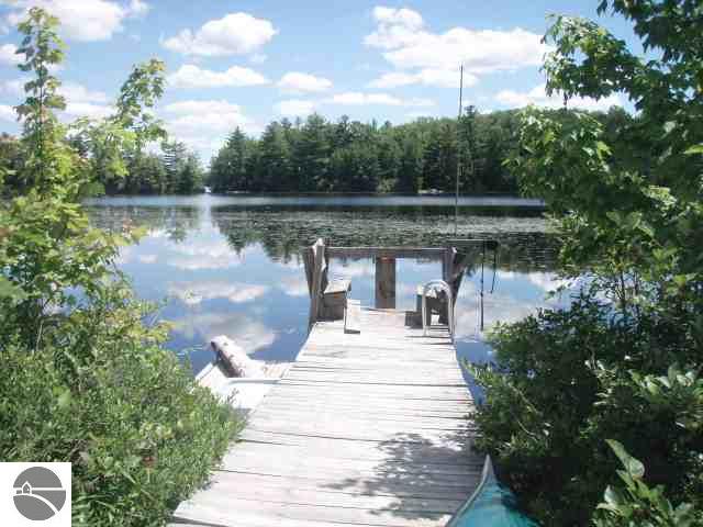 600 West Long Lake Road Traverse City, MI 49685 - Photo 4 of 14 1706522-3.JPG