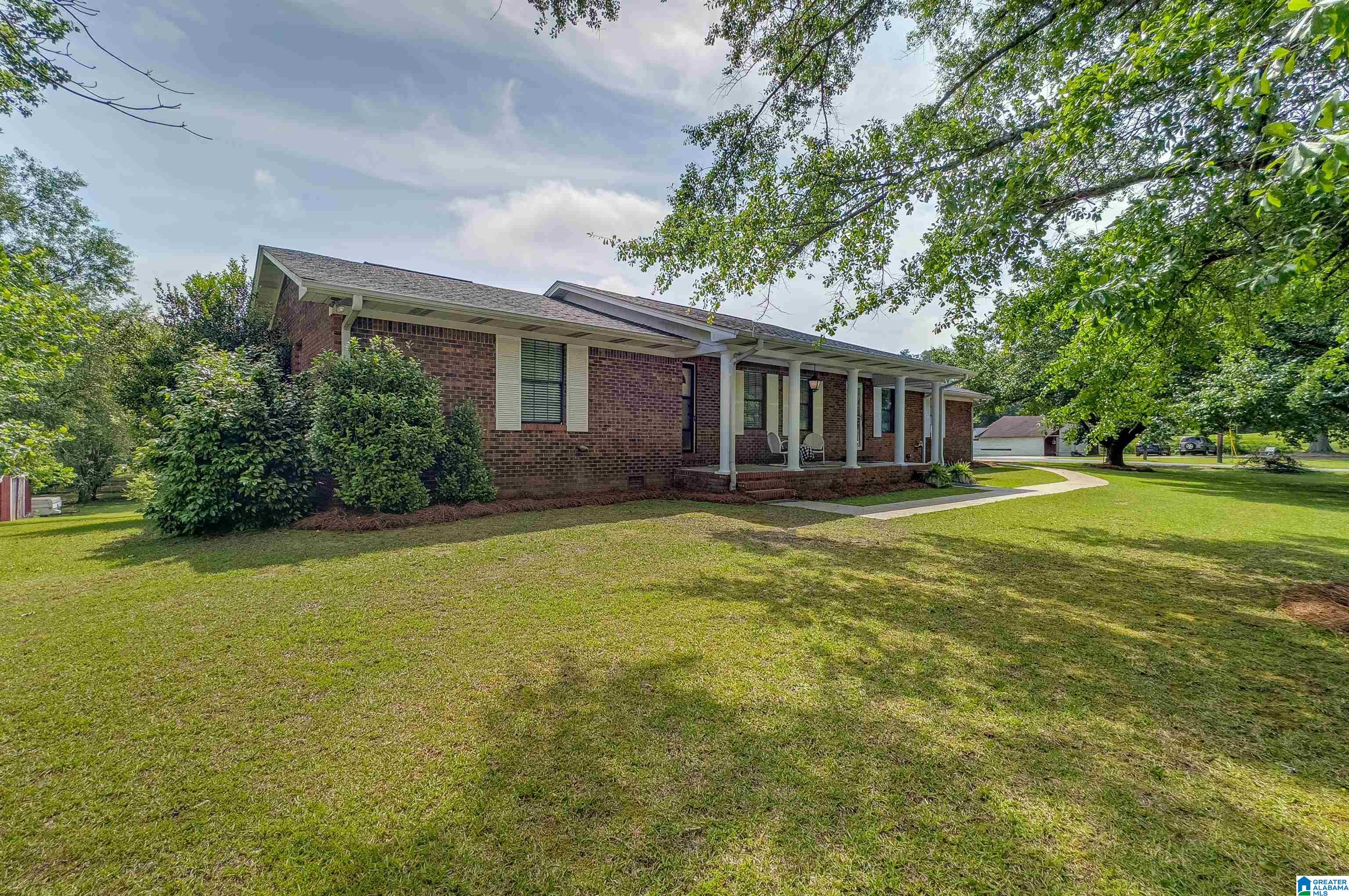 609 Maple Street Clanton, AL 35045 - Photo 6 of 53