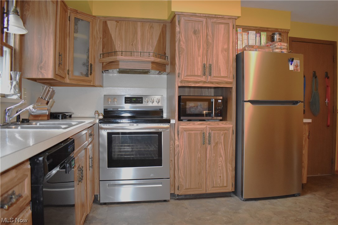 4912 Emalene Road Wooster, OH 44691 - Photo 12 of 34