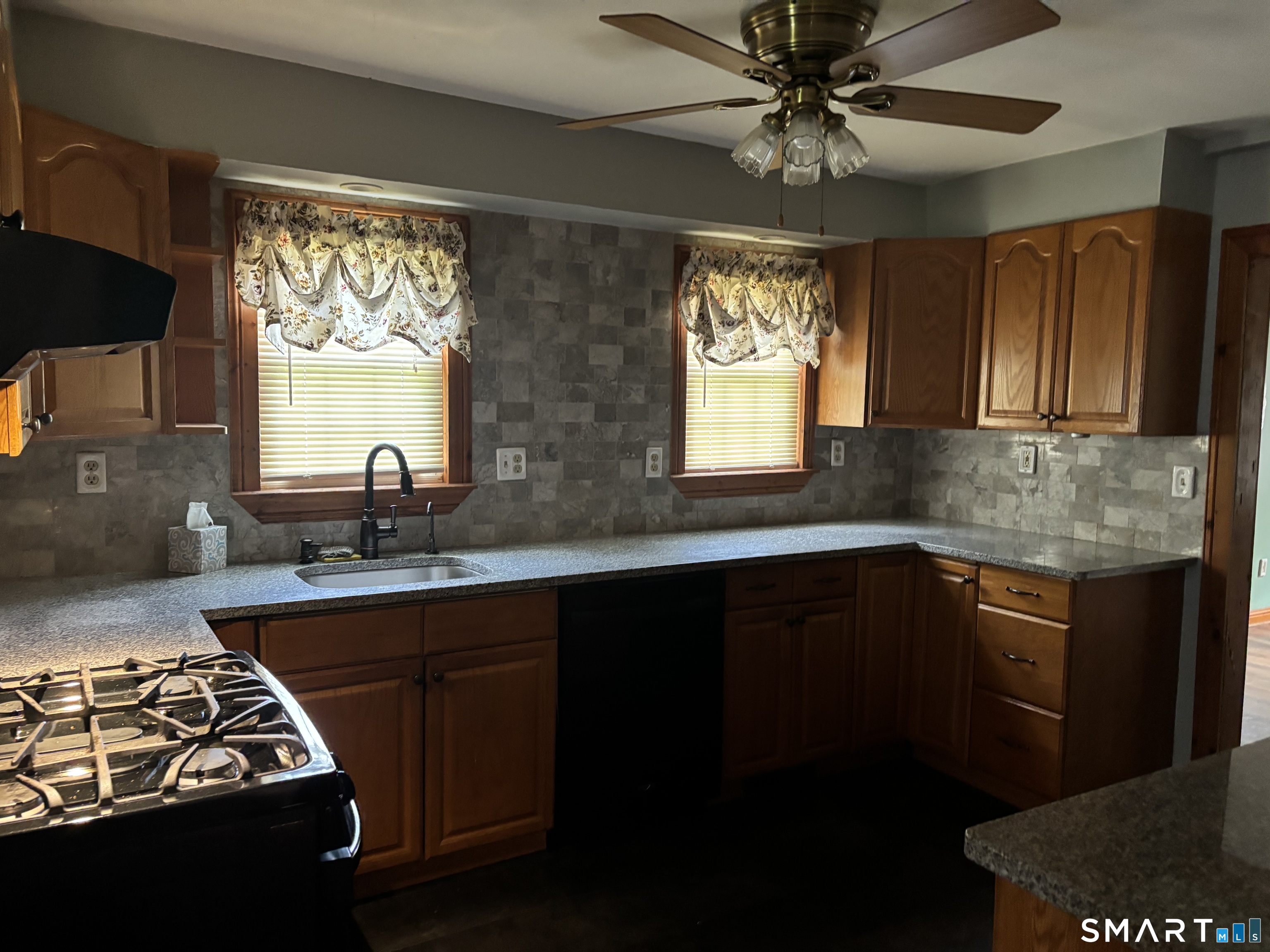 324 Wheelers Farm Road Milford, CT 06461 - Photo 2 of 14