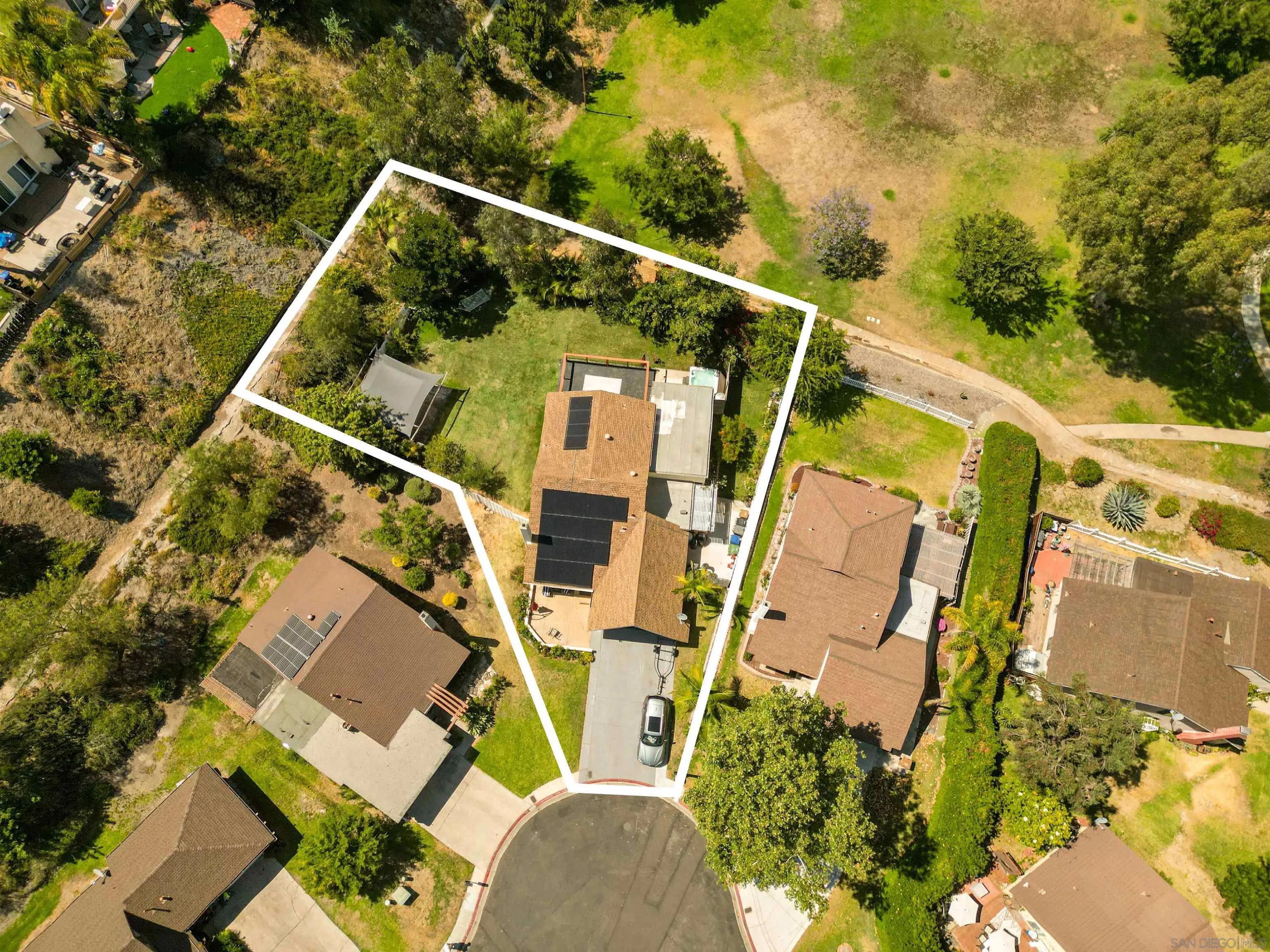 2633 Summitview Lane Spring Valley, CA 91977 - Photo 3 of 36 Gallery Image 3