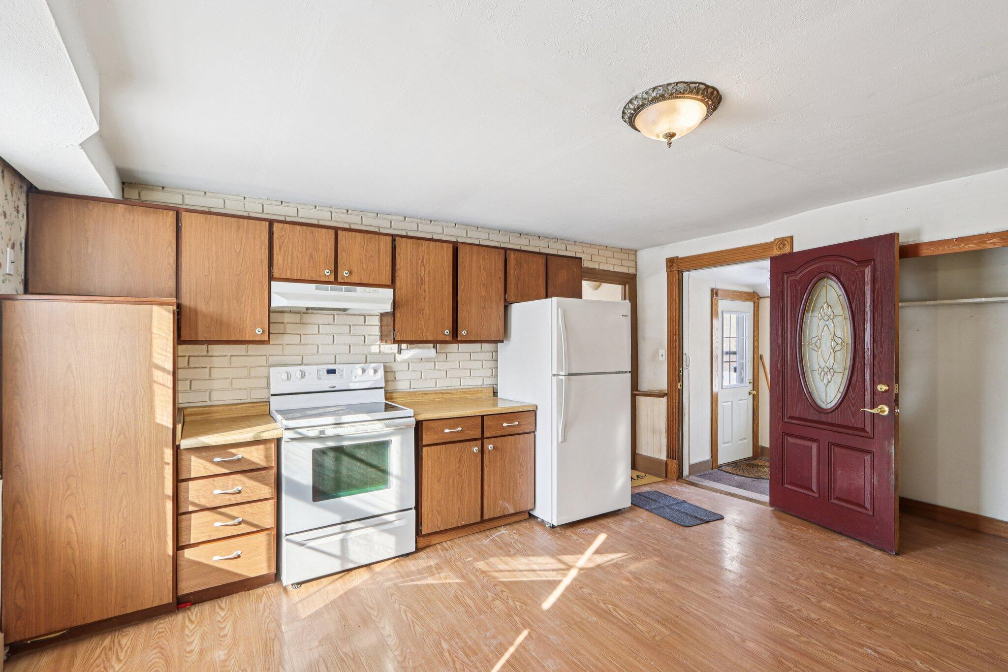 67 Highway 67 Eagle, WI 53119 - Photo 22 of 80 Kitchen