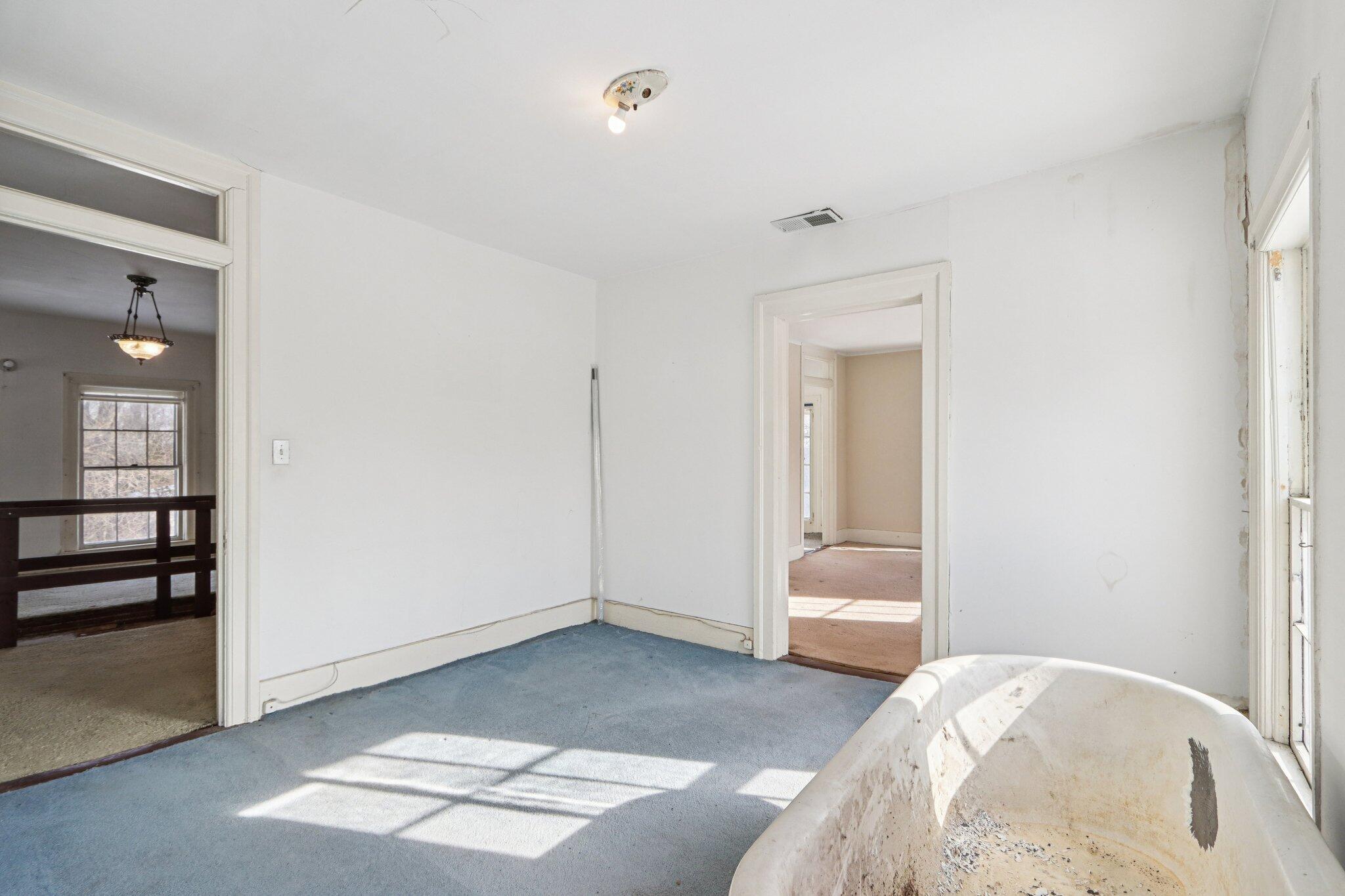 67 Highway 67 Eagle, WI 53119 - Photo 33 of 80 Bathroom