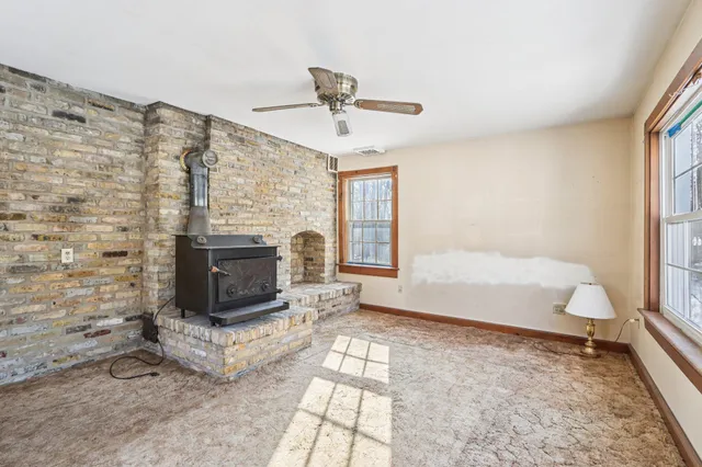 $350,000 | 67 Highway 67, Eagle, WI 53119