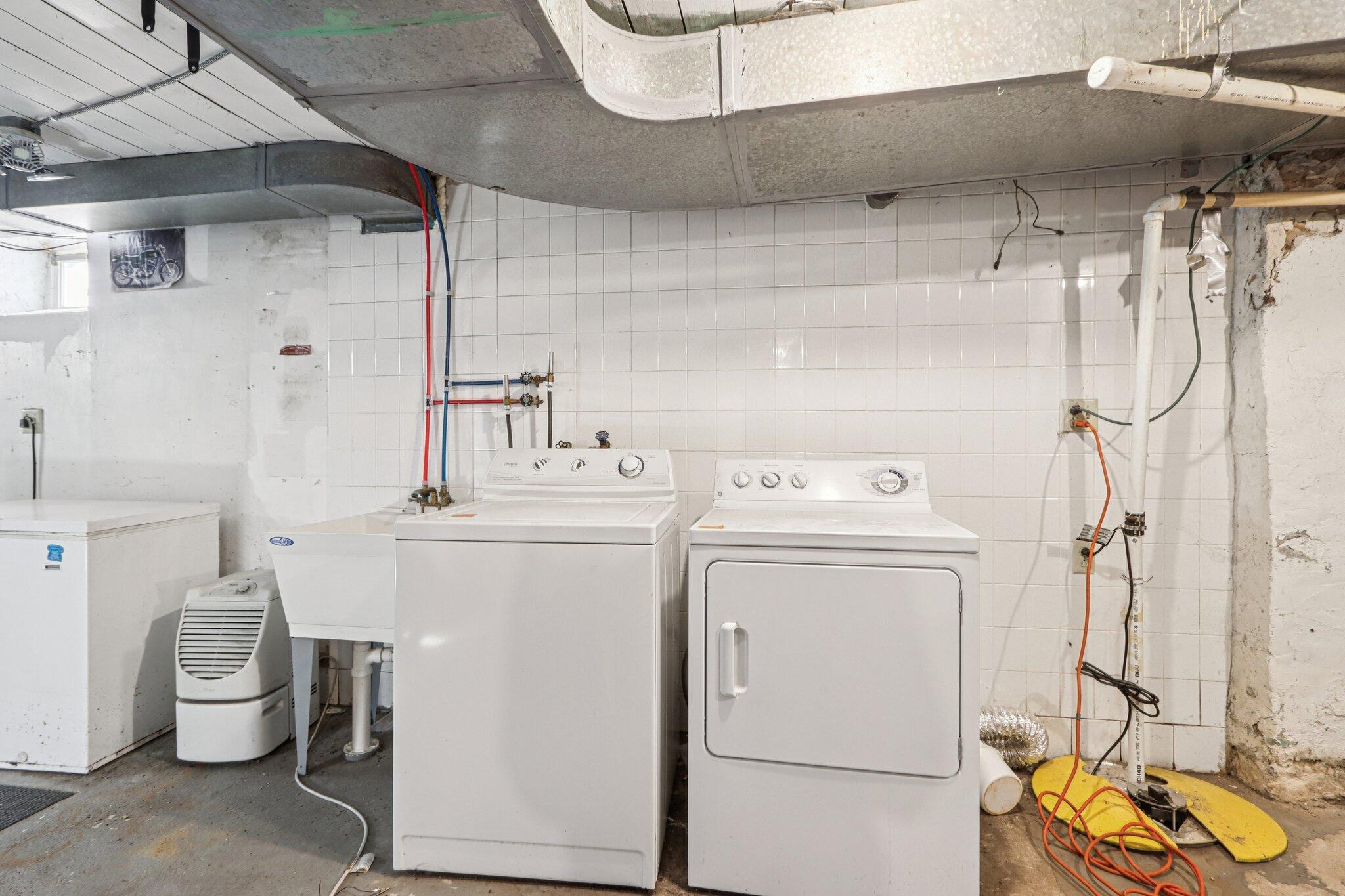 67 Highway 67 Eagle, WI 53119 - Photo 58 of 80 Laundry