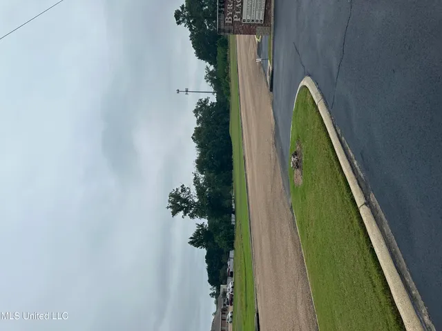 $1,393,360 | Byram Place, Byram, MS 39272