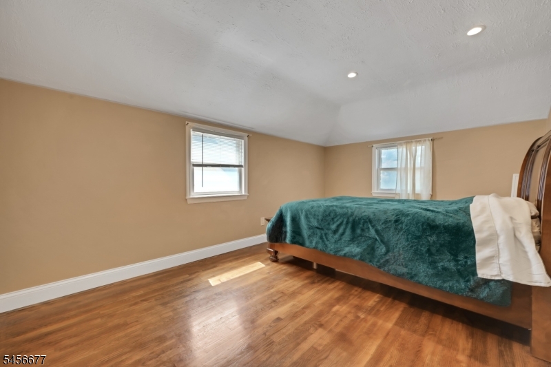 464 Simons Avenue Hackensack, NJ 07601 - Photo 10 of 17 Gallery Image 10