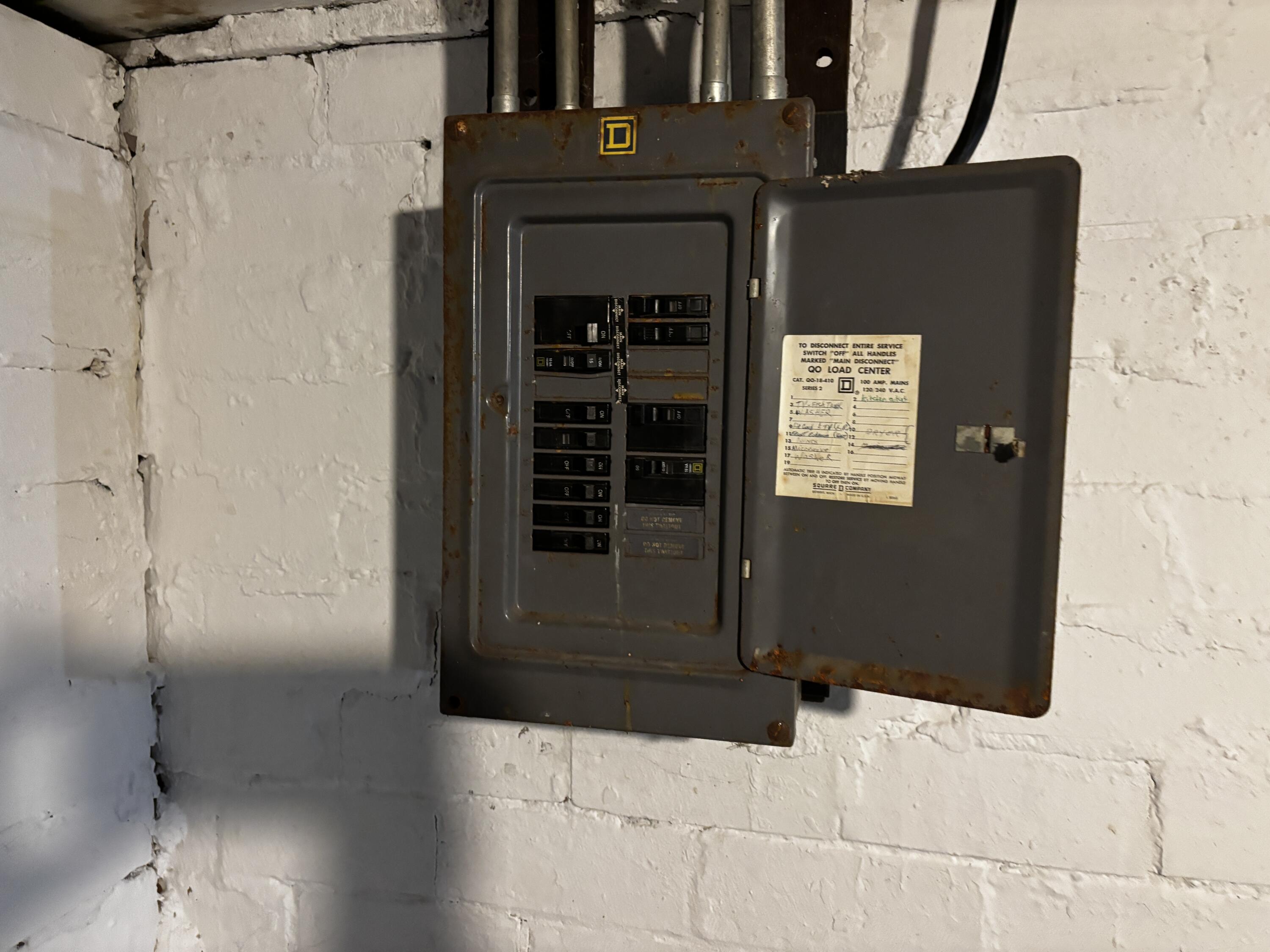 5525 North 36th Street Milwaukee, WI 53209 - Photo 36 of 39 Electric