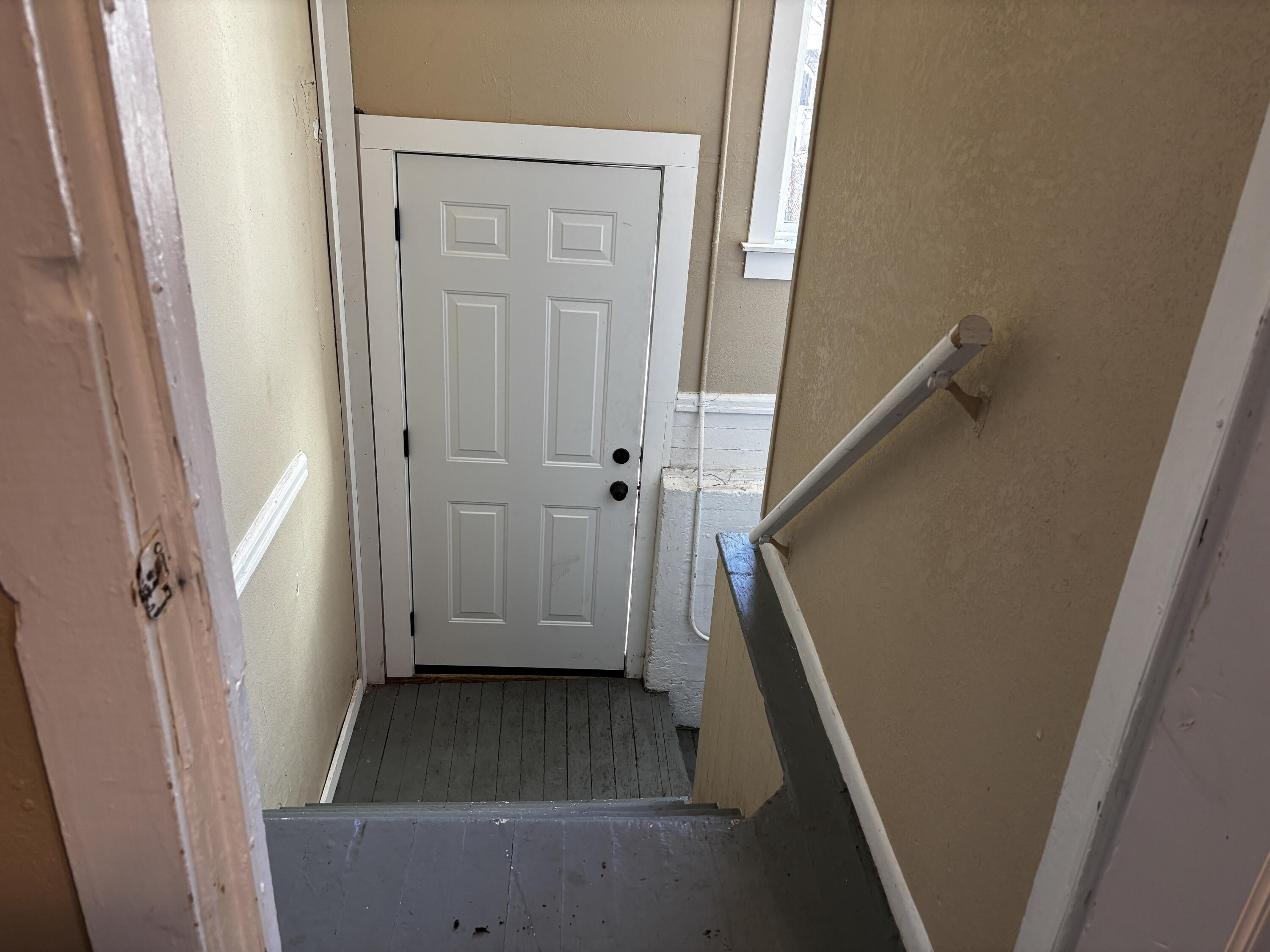 5525 North 36th Street Milwaukee, WI 53209 - Photo 7 of 39 Back Entrance