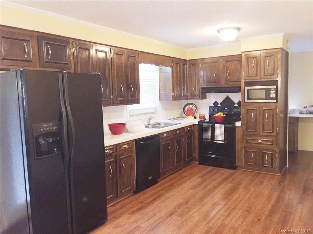 137 Lillie Road Stanley, NC 28164 - Photo 5 of 24 Gallery Image 5