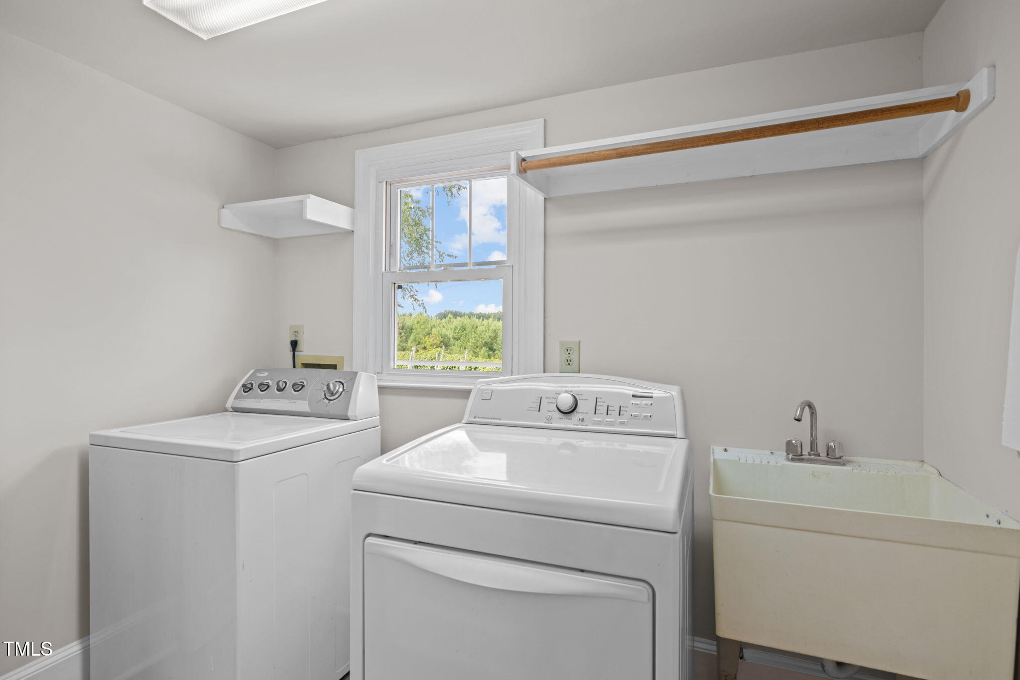 504 Parks Village Road Zebulon, NC 27597 - Photo 18 of 50 9-web-or-mls-5Z8A1356