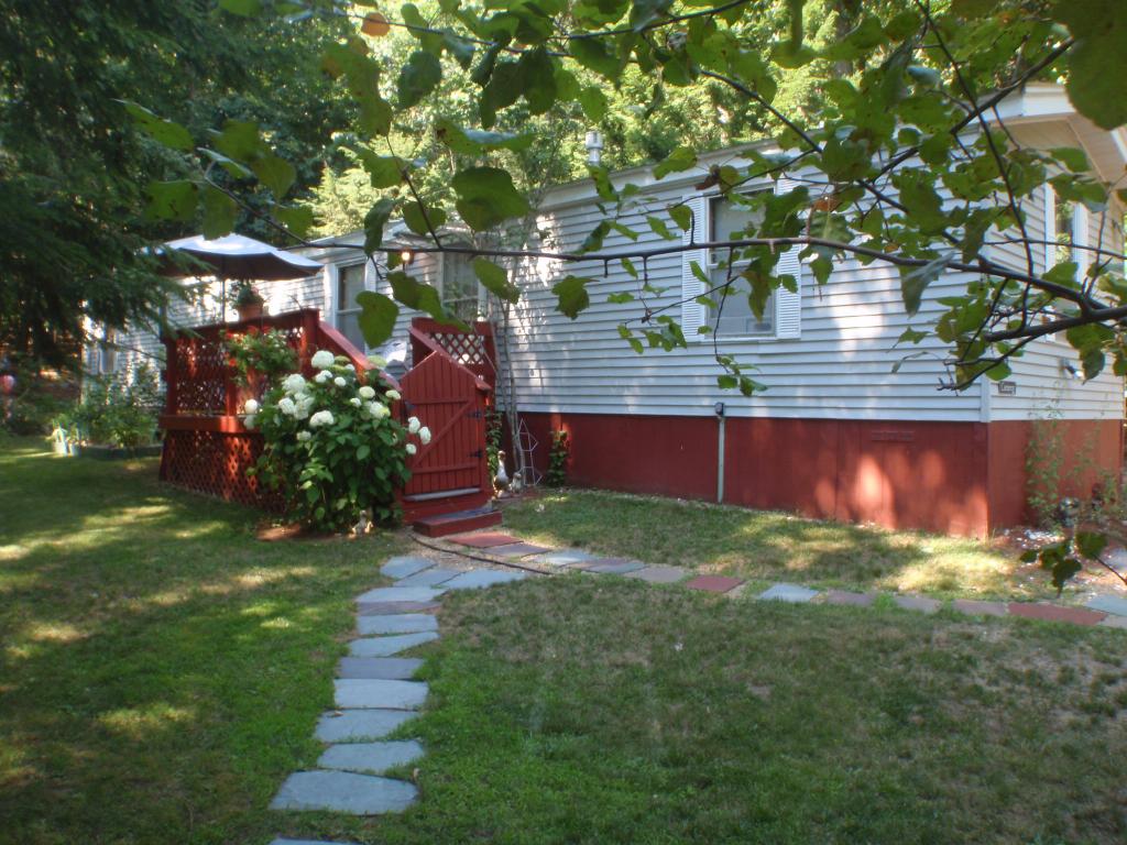 27 Sherburne Hill Road Epsom, NH 03234 - Photo 1 of 15 Gallery Image 1