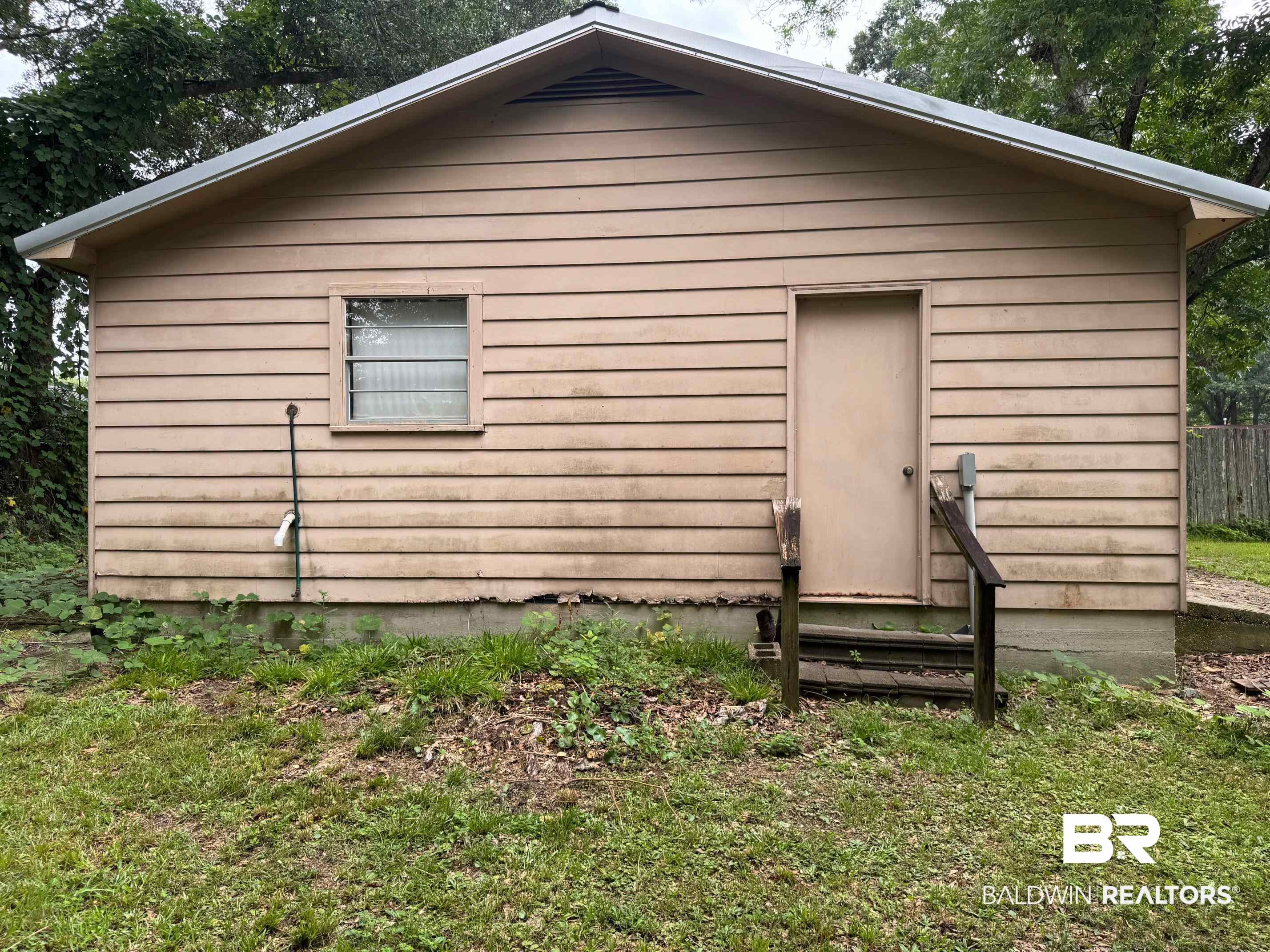 5198 Lancelot Drive Mobile, AL 36619 - Photo 25 of 30 Back of house featuring entry steps