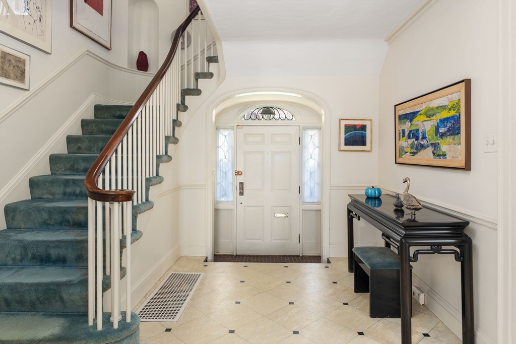 35 Jefferson Road Brookline, MA 02467 - Photo 2 of 25