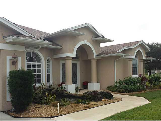 4311 Southwest Appleseed Road Port St. Lucie, FL 34953 - Photo 2 of 24 Gallery Image 2