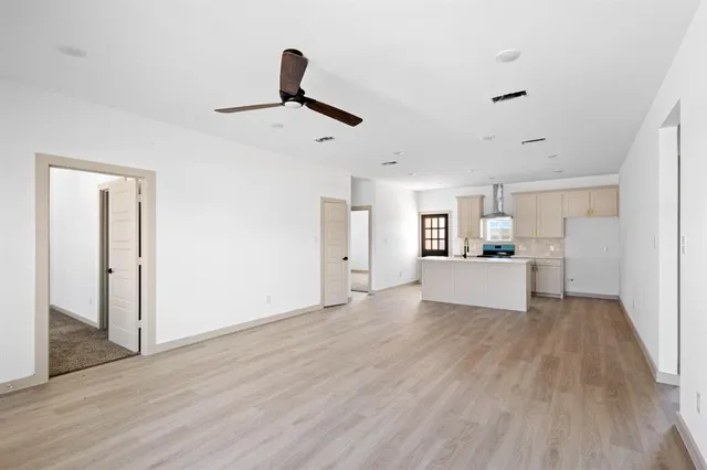 $269,500 | 191 Cactus Canyon Drive, Jacksboro, TX 76458