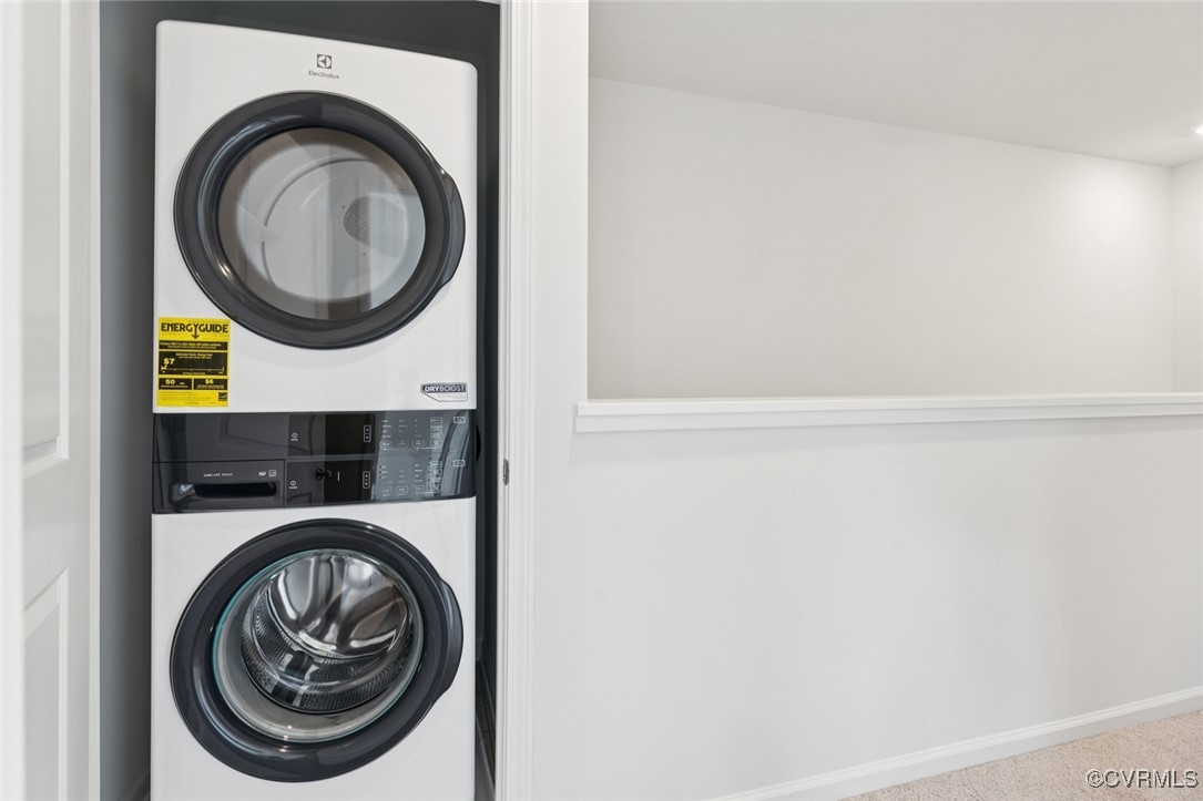 327 Mt Mccauley Way Aylett, VA 23009 - Photo 11 of 50 a utility room with dryer and washer