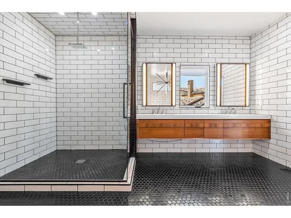 $3,450,000 | 6851 Goldbranch Drive, Niwot, CO 80503