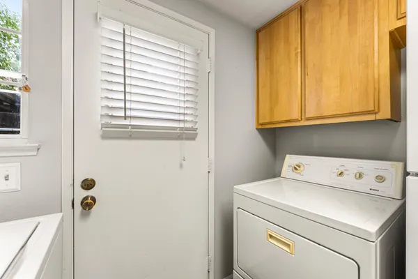 $315,000 | 4007 Oak Villa Circle, Carmichael, CA 95608