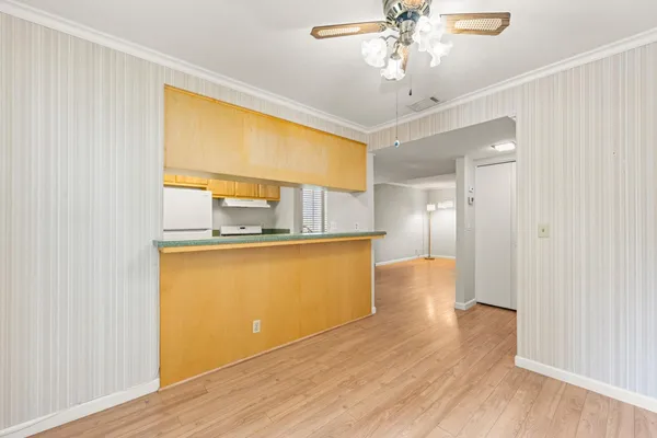 $315,000 | 4007 Oak Villa Circle, Carmichael, CA 95608