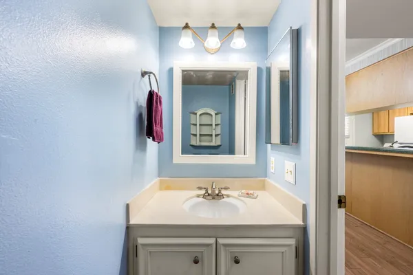 $315,000 | 4007 Oak Villa Circle, Carmichael, CA 95608