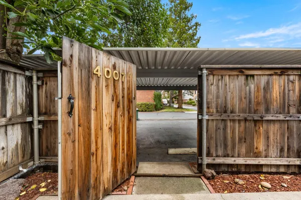 $315,000 | 4007 Oak Villa Circle, Carmichael, CA 95608