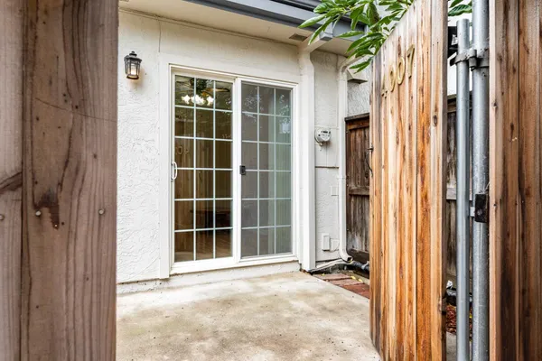 $315,000 | 4007 Oak Villa Circle, Carmichael, CA 95608
