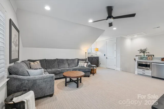 $1,150,000 | 748 Amalfi Drive, Davidson, NC 28036