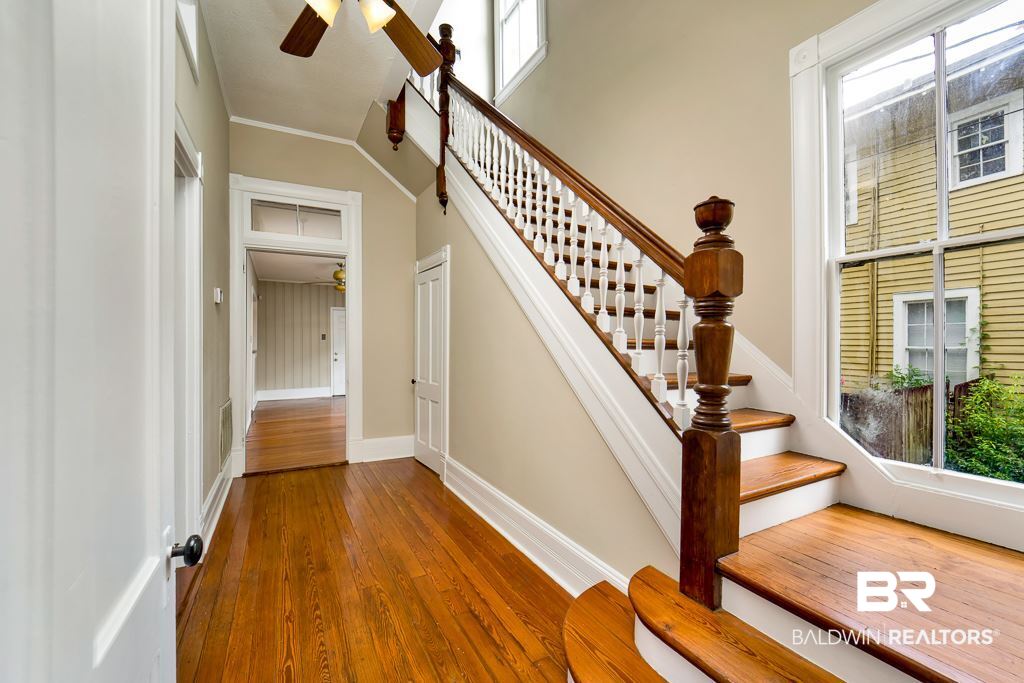 54 South Hallett Street Mobile, AL 36604 - Photo 9 of 24