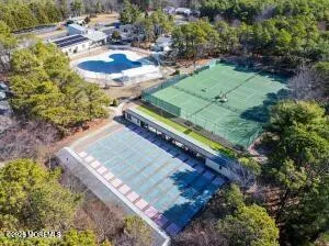 $579,900 | 13 Tennis Court, Brick, NJ 08723