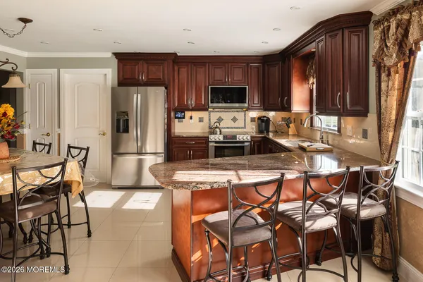 $579,900 | 13 Tennis Court, Brick, NJ 08723